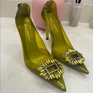Good American Cinderella Glass Pump